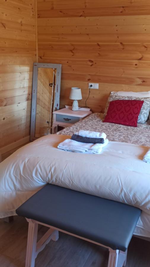 Las Cabanas De Tino Cimanes del Tejar Luaran gambar